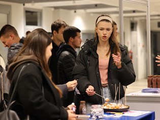 2025-12-05 18-48-28.jpeg